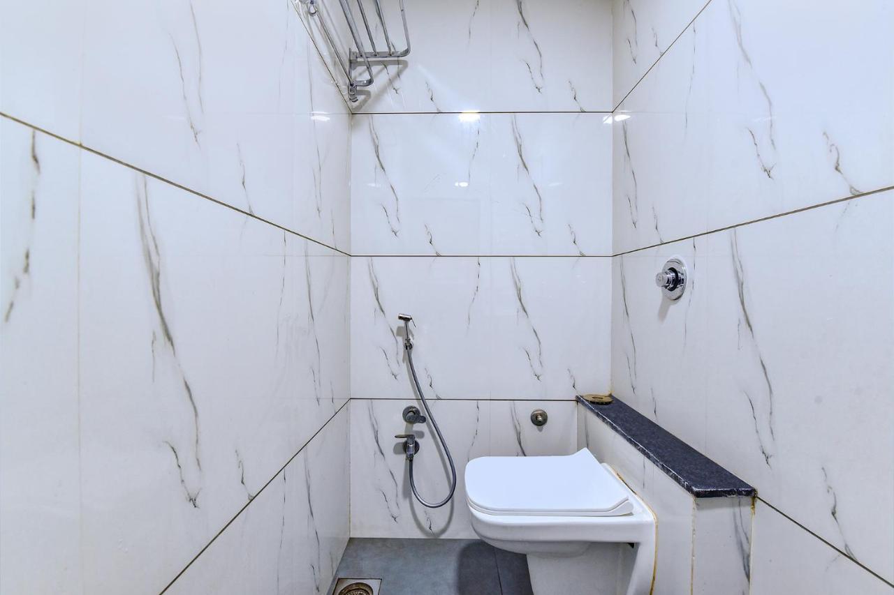 Fabhotel Udhna Inn, Near Udhna Junction Surat Bagian luar foto