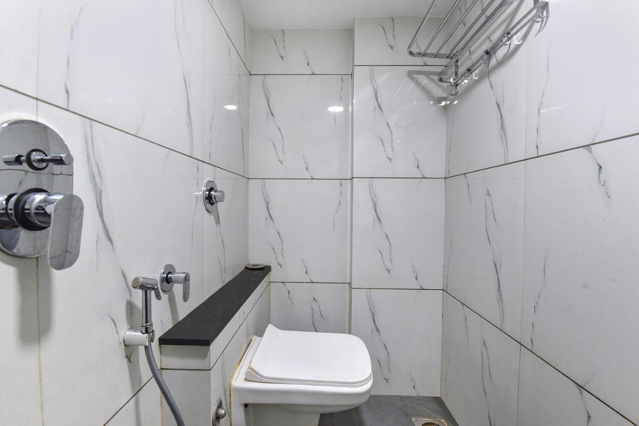 Fabhotel Udhna Inn, Near Udhna Junction Surat Bagian luar foto