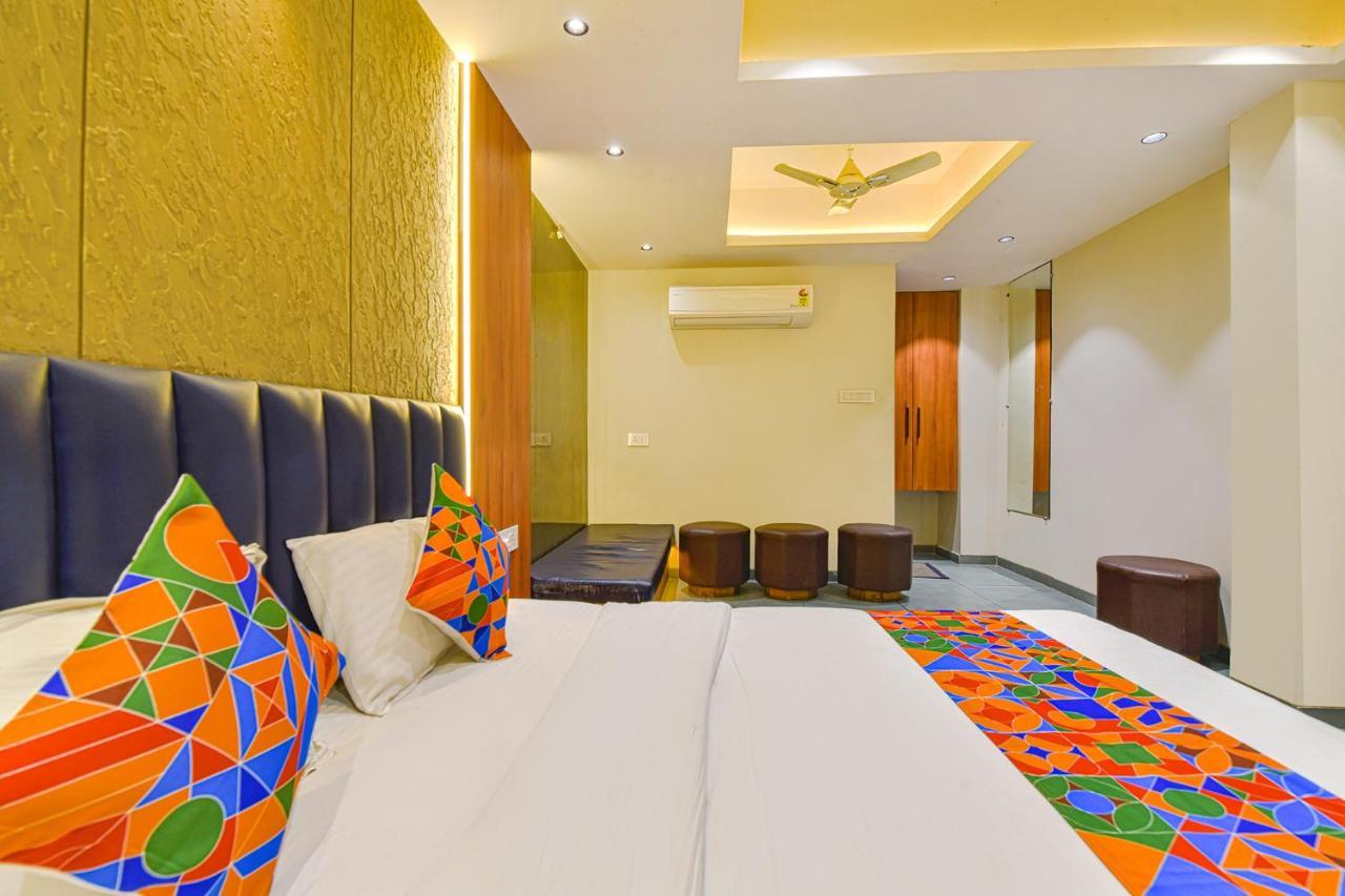 Fabhotel Udhna Inn, Near Udhna Junction Surat Bagian luar foto